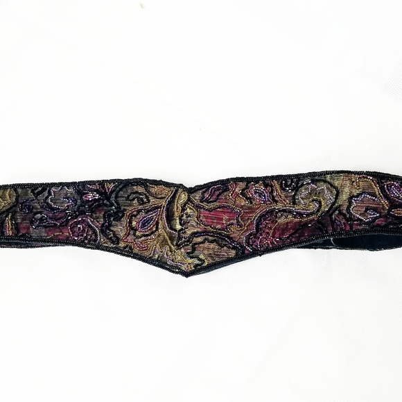 Nwot  Chinese belt secuen decoration  hand made . - Picture 2 of 7